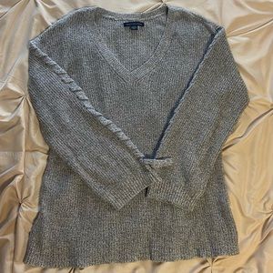 American Eagle Outfitters Sweater